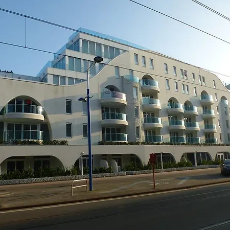 White Princess - Lehouck Koksijde Buitenkant foto