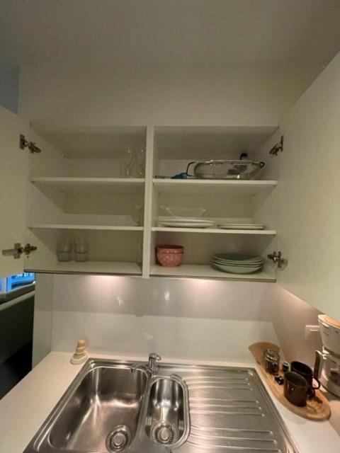 White Princess - Lehouck Apartment *