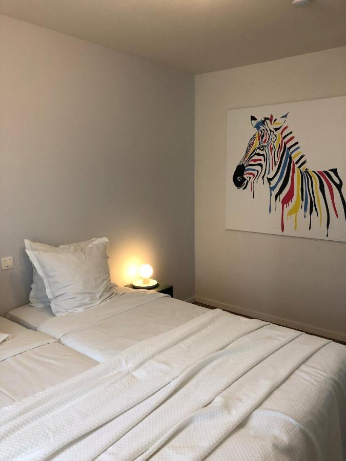 White Princess - Lehouck Apartment *